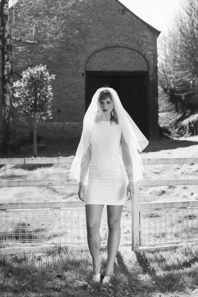 Robe Mireille Darc à partir de 690€ & voile plumeti 190€